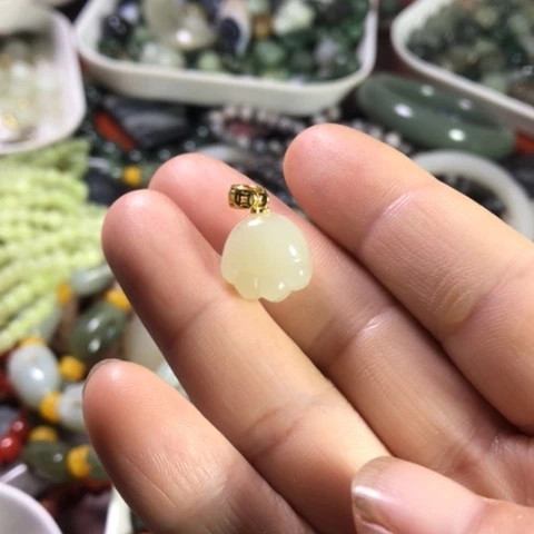 未镶嵌和田玉手机链