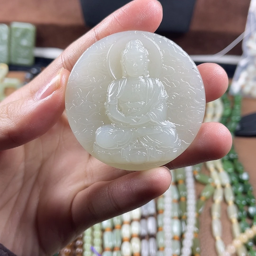 和田玉未镶嵌颈饰