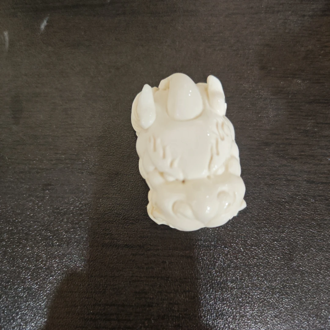 猛犸约23克雕刻件ZL0179