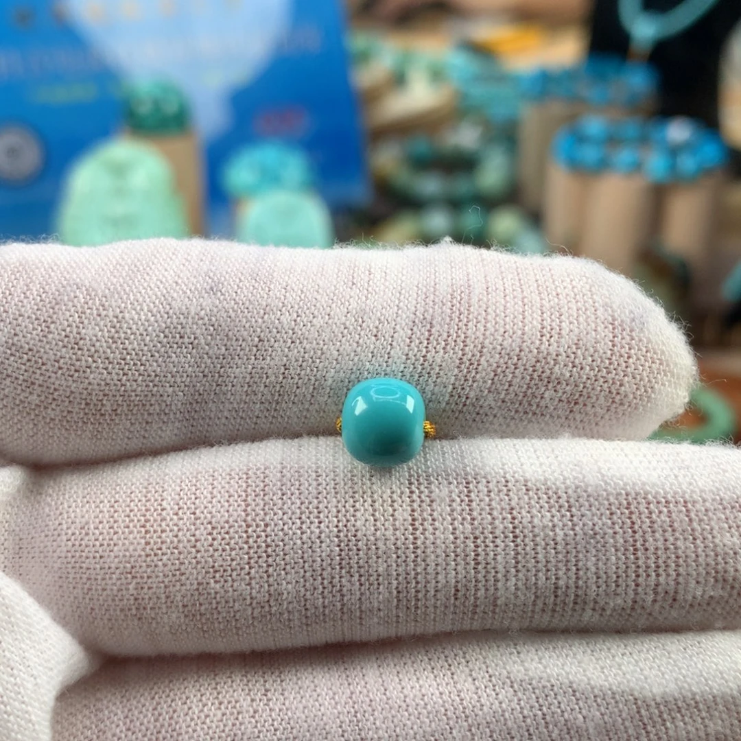 绿松石未镶嵌珠宝奇石7.3mm