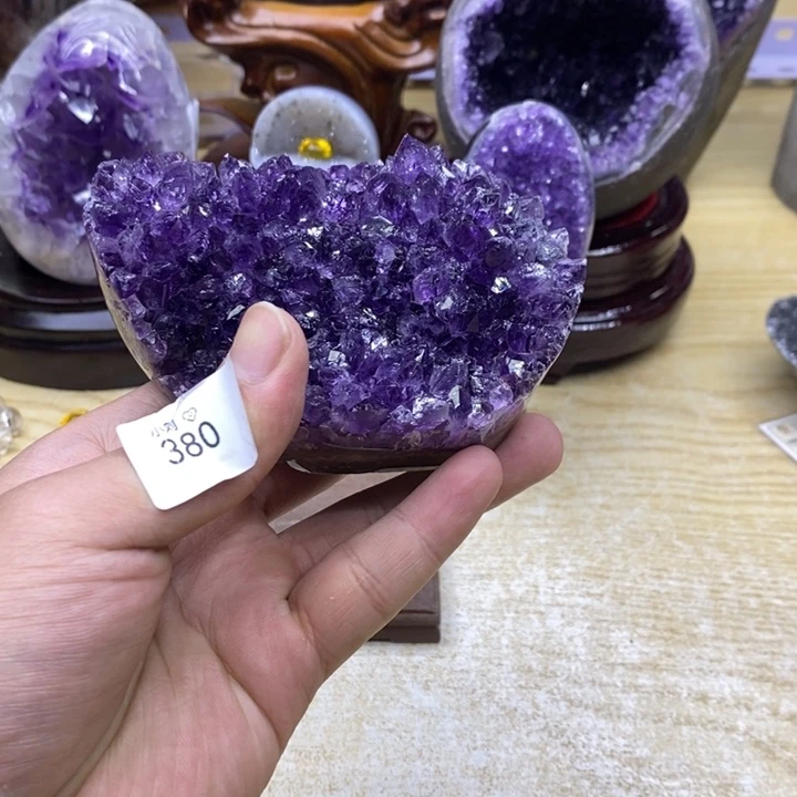 未镶嵌紫晶大型摆件（非配饰）P****.