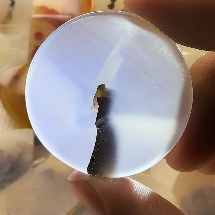 玛瑙/玉髓未镶嵌珠宝奇石