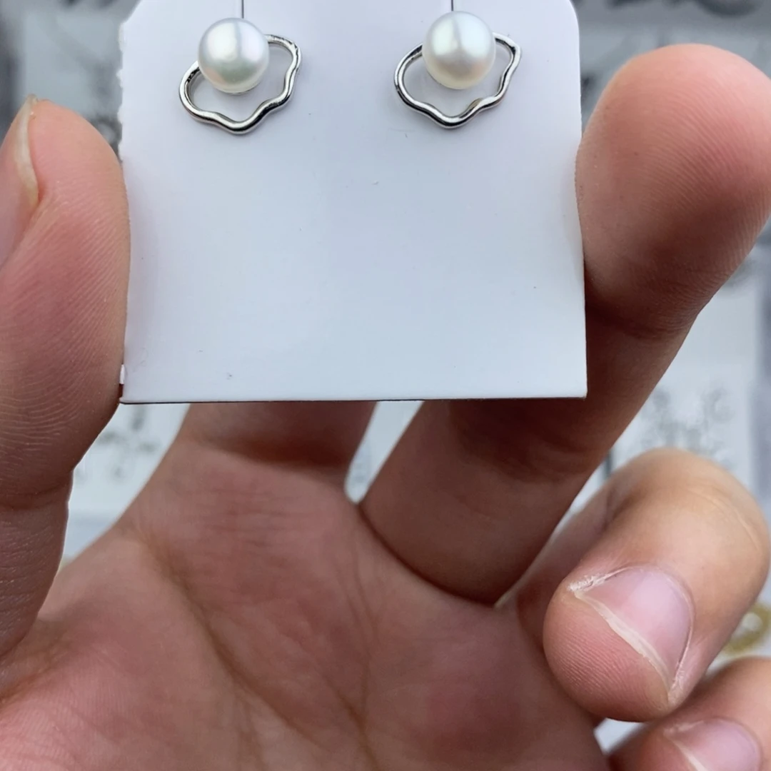 耳钉未镶嵌淡水珍珠
