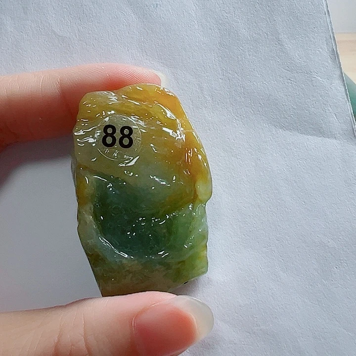 随***心定制翡翠未镶嵌天然翡翠包工
