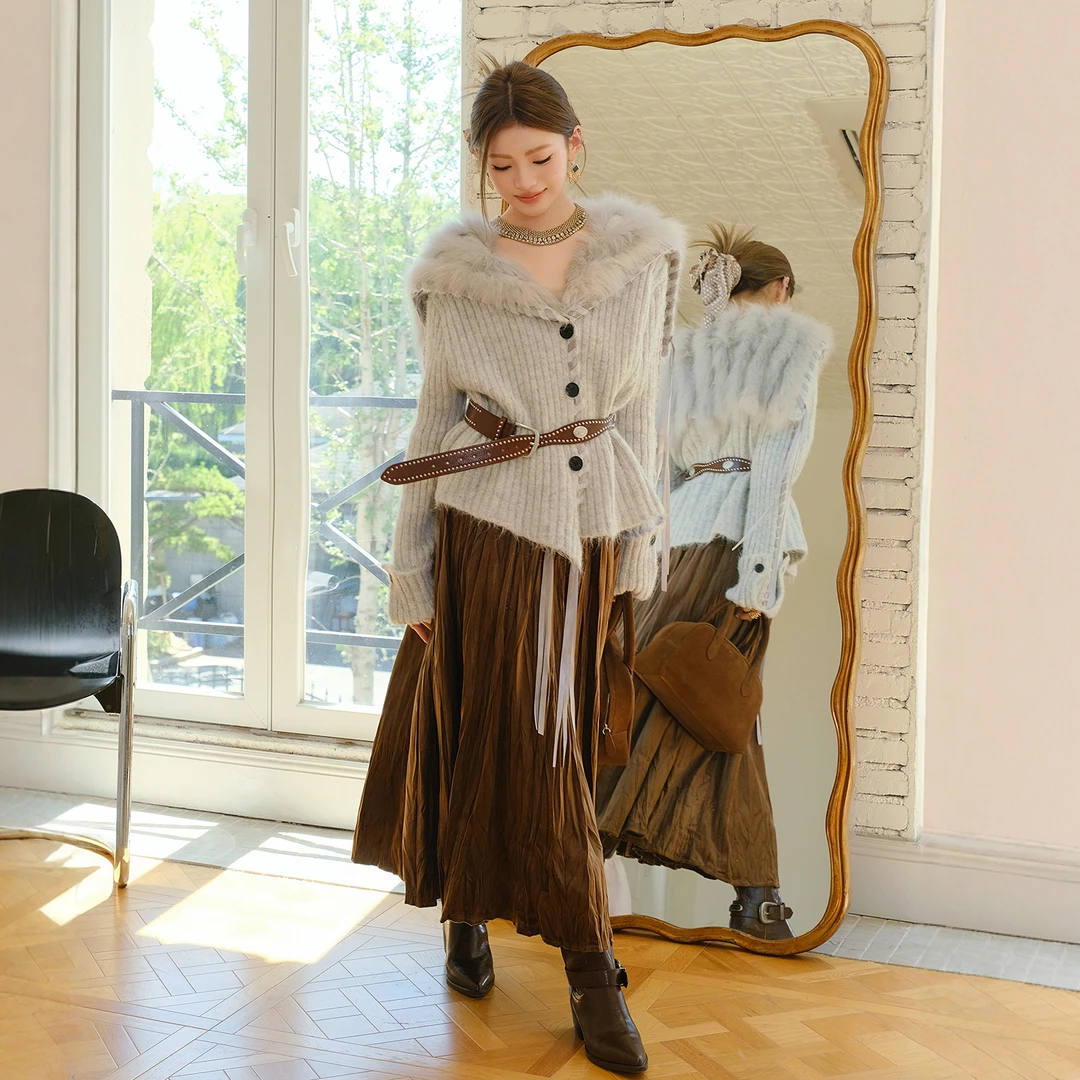 MIUCO针织披肩轻奢贵气感大翻领高级感温暖毛衣外套女