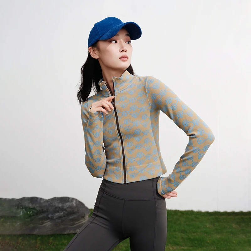 EP雅莹2025早秋新品 户外运动立领修身短款轻量印花外套1307A