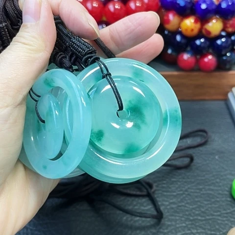 玛瑙未镶嵌手饰平安扣