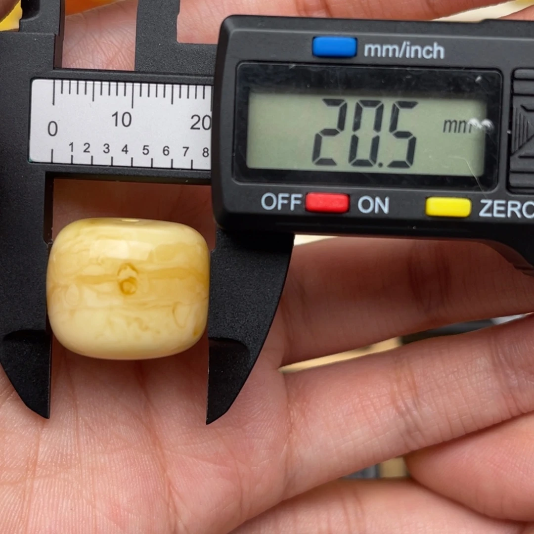 琥珀未镶嵌裸石蜜蜡墩子静