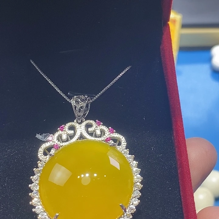 玛瑙/玉髓颈饰未镶嵌124