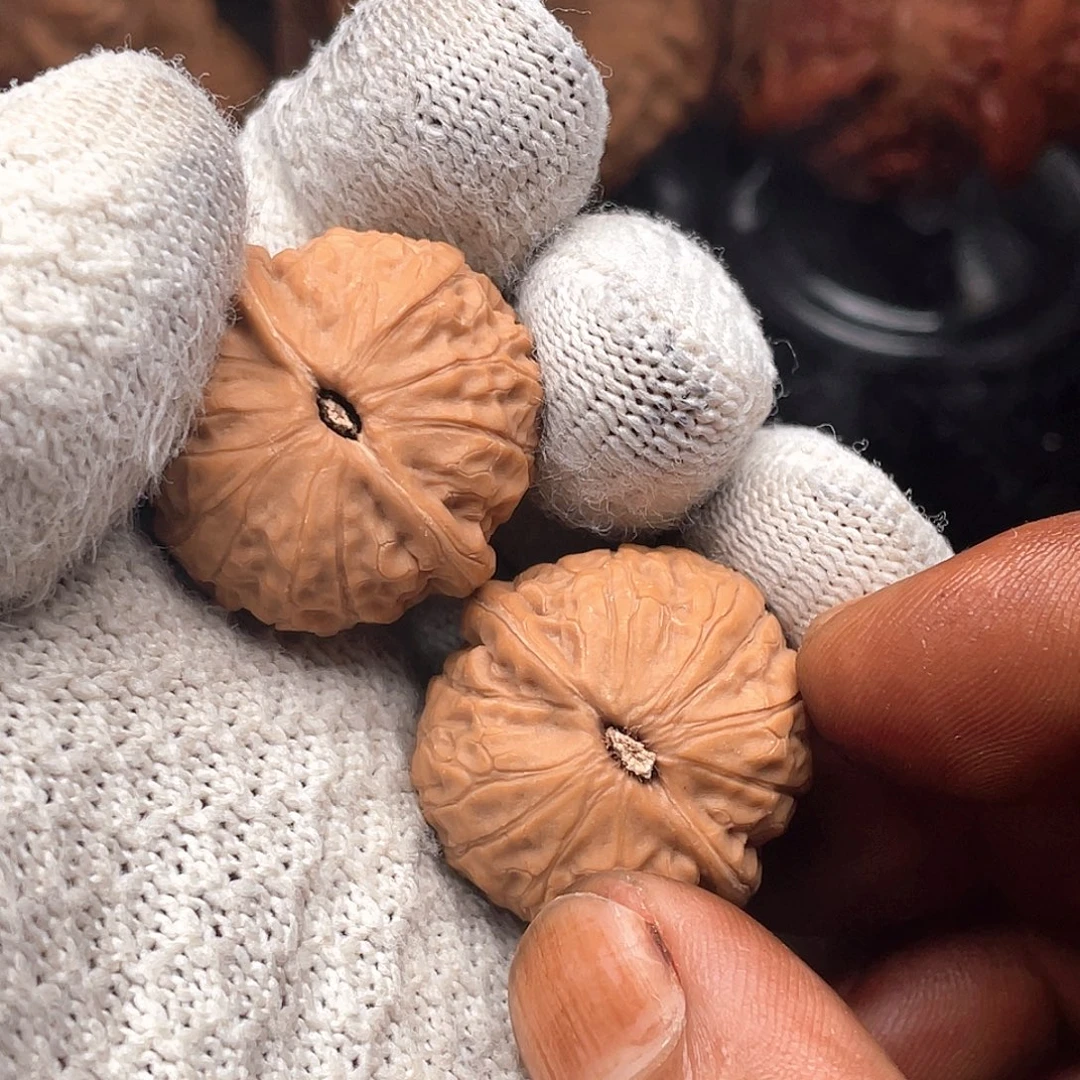 ****️吊坠文玩核桃金锤