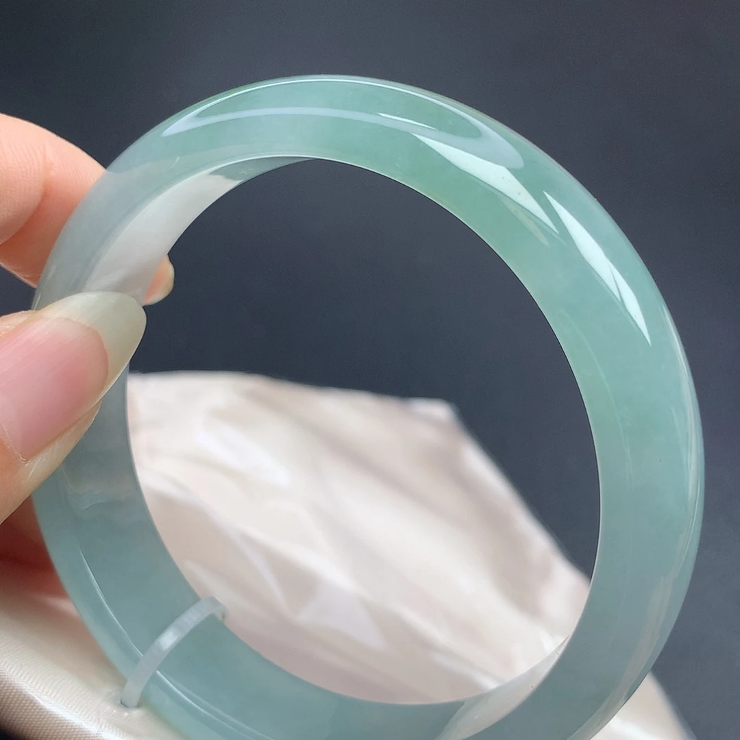 翡翠未镶嵌手镯58.4圈口