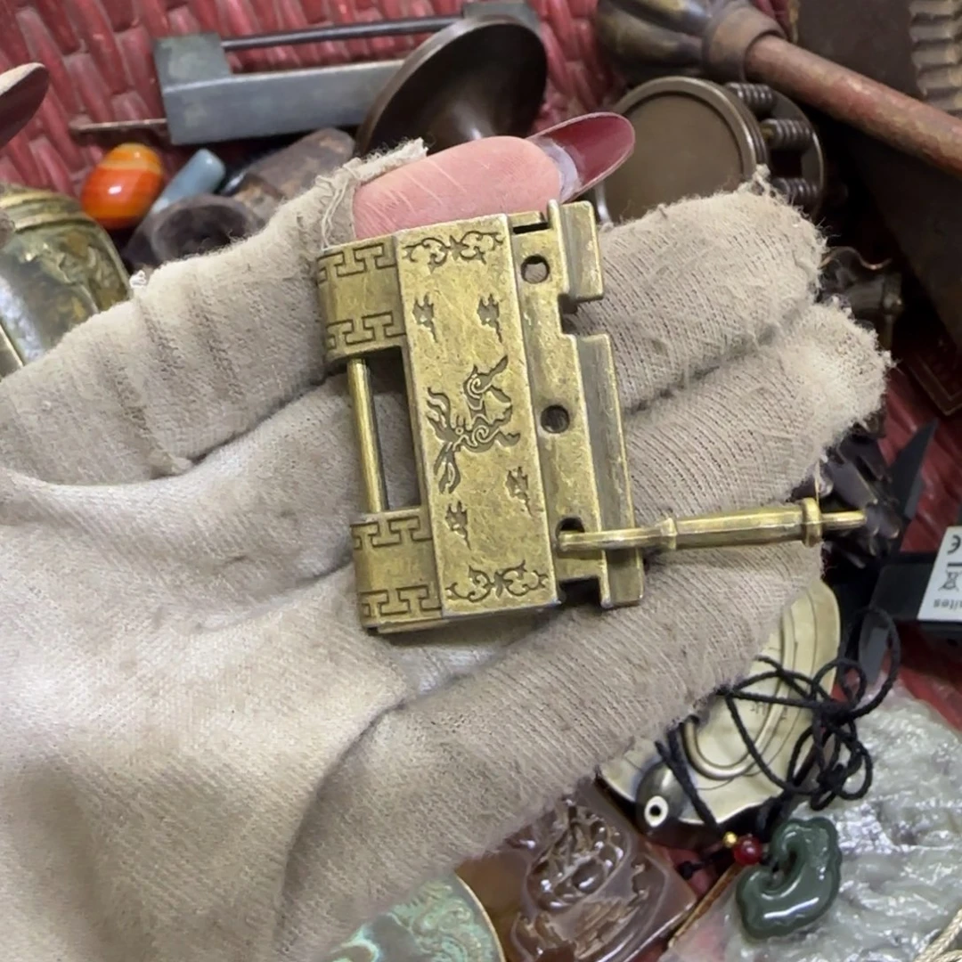 往***烟你也别多问什么时候走