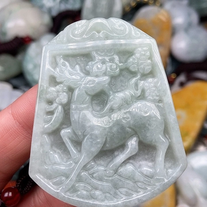 颈饰未镶嵌翡翠翡翠