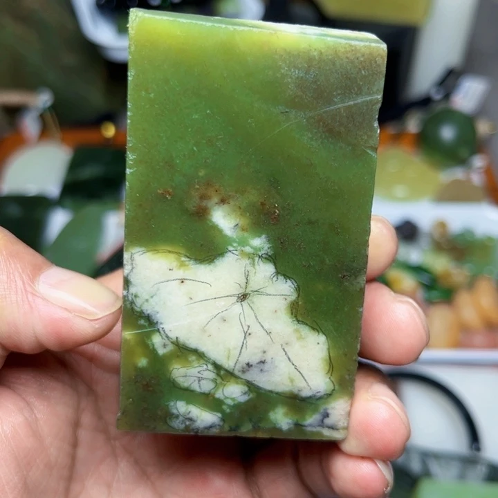 未镶嵌和田玉珠宝半成品