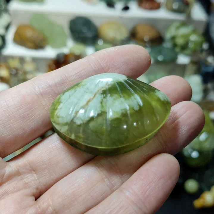 岫玉挂坠款式未镶嵌