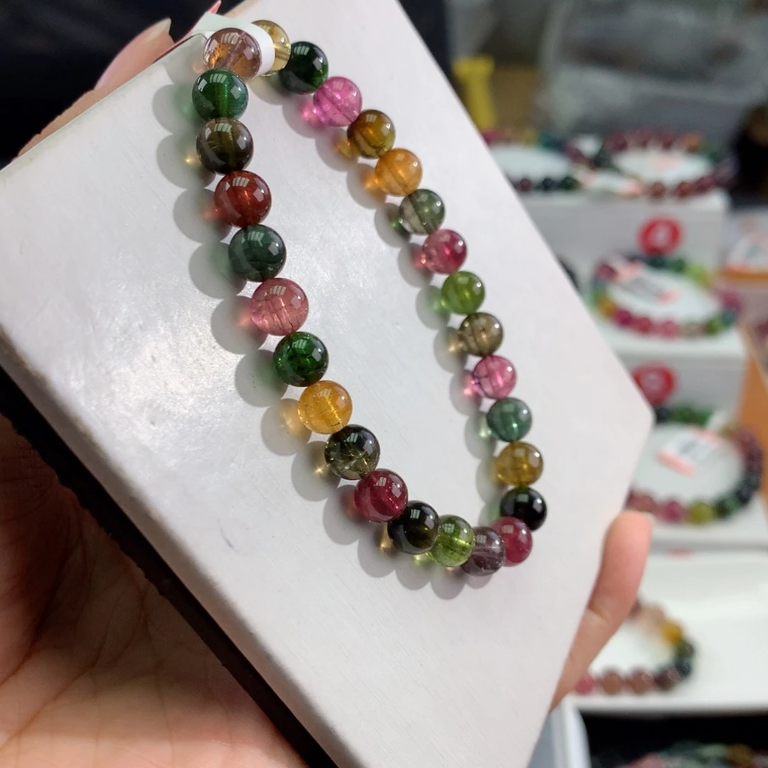 未镶嵌手链碧玺   6.8mm。