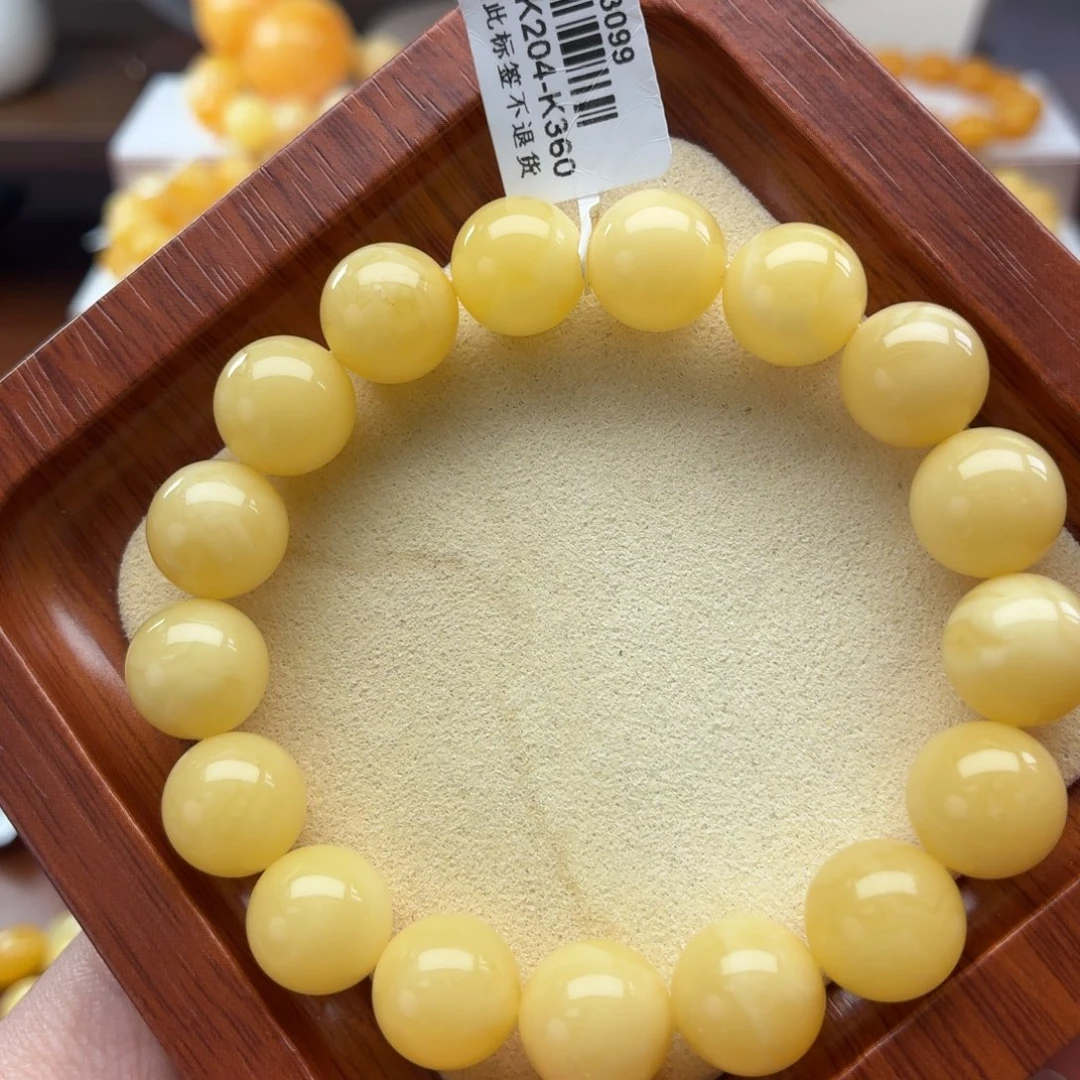 琥珀未镶嵌裸石B049