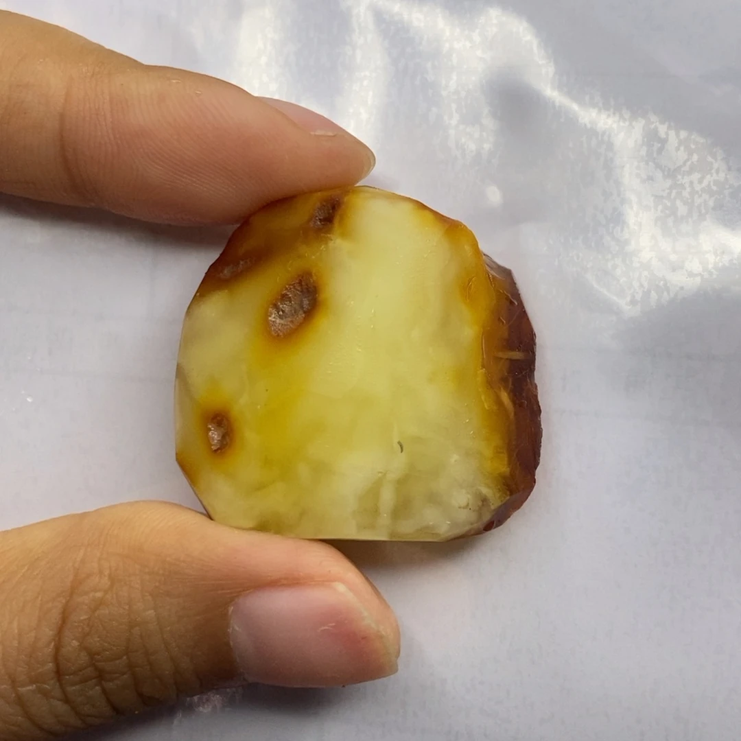 未镶嵌定制蜜蜡梨