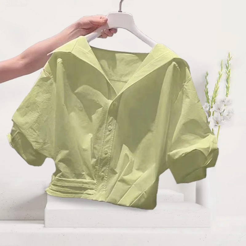 贝加尔湖蓝翻领泡泡袖短款衬衫女夏季时尚宽松多巴胺风