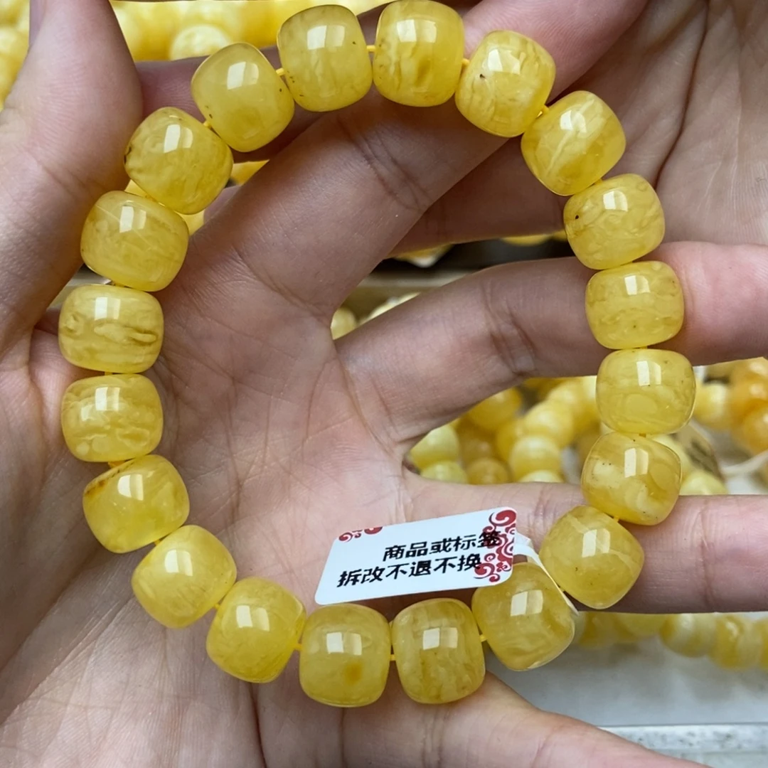 琥珀未镶嵌珠宝奇石26