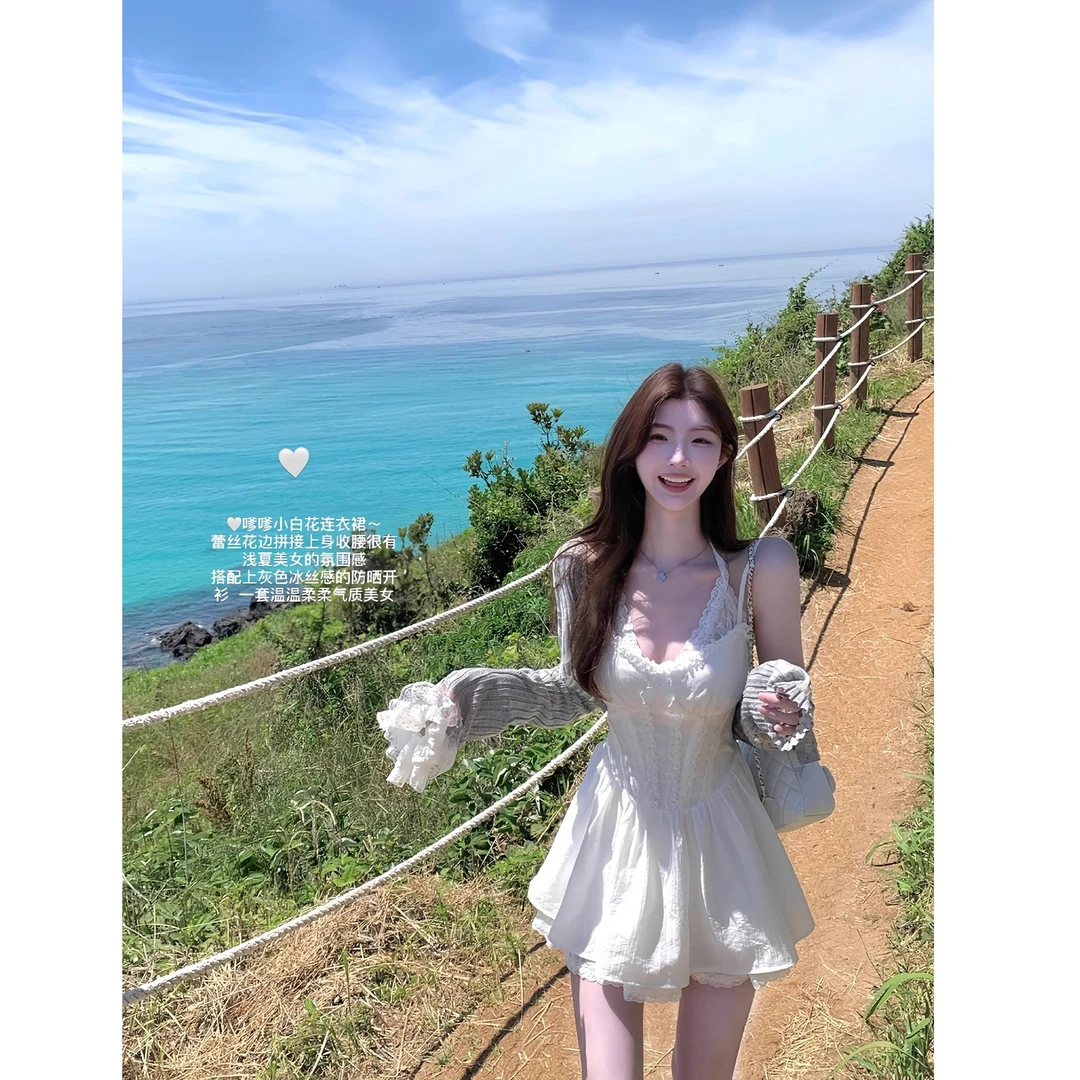 巨美蕾丝裙 韩系时尚假两件花边白色连衣裙修身海边度假气质短裙