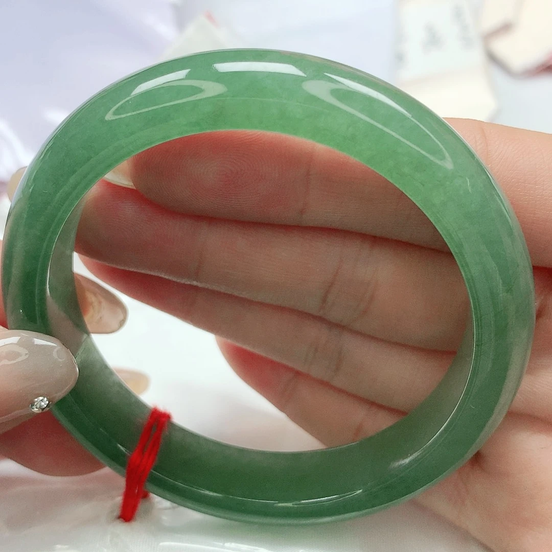 【闪购商品】翡翠手镯未镶嵌缅甸天然A货翡翠