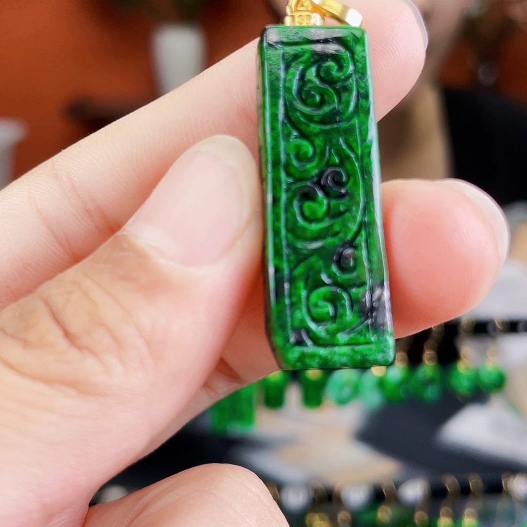 翡翠未镶嵌耳饰饰品