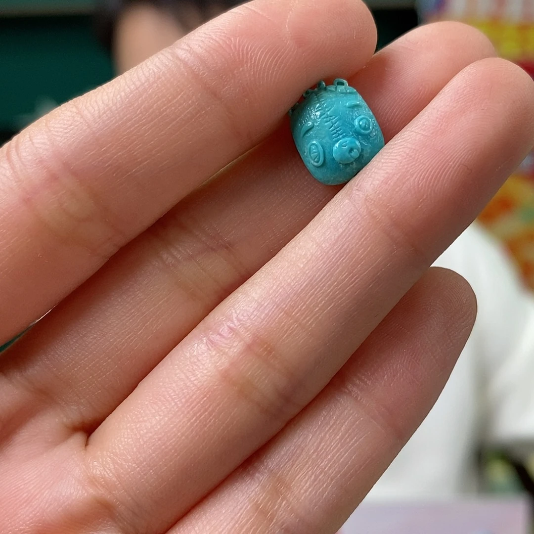 绿松石未镶嵌挂件