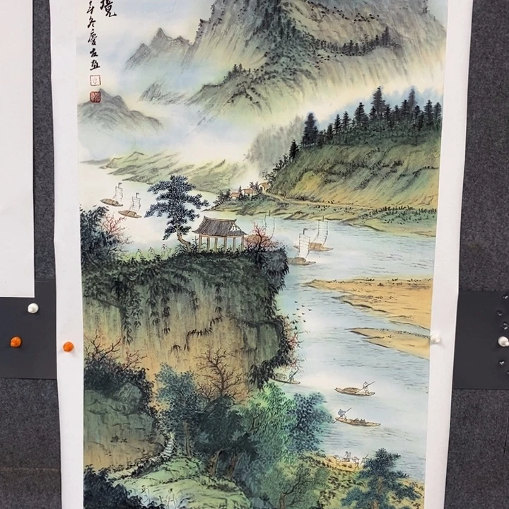 手绘作品等多种形式进行