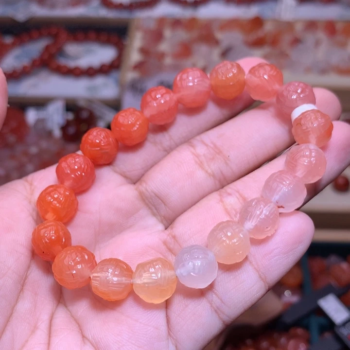 南红玛瑙未镶嵌珠宝半成品渐变绣球手串