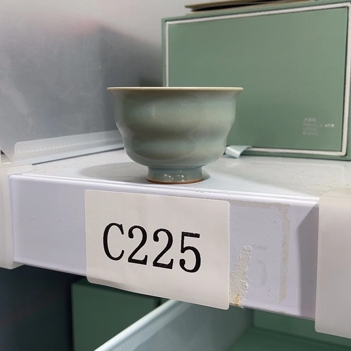福利待遇多多哦哦哦
