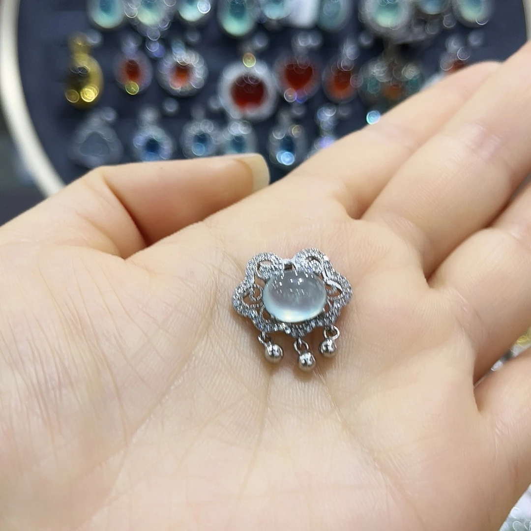 蛇纹石玉银S925镶嵌颈饰