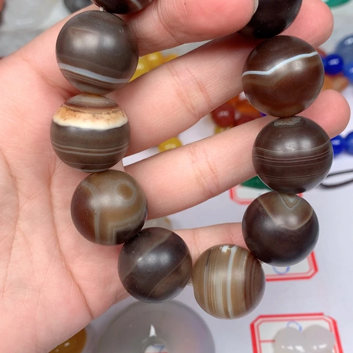 玛瑙/玉髓颈饰未镶嵌宝***包