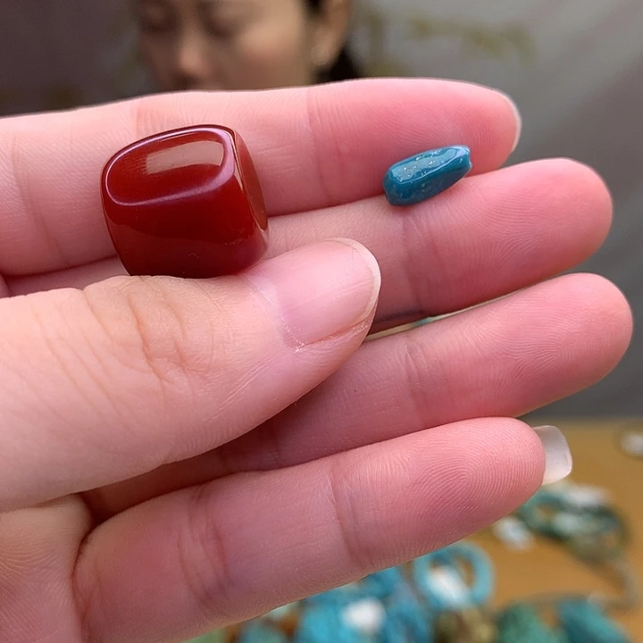 木***冯玛瑙/玉髓未镶嵌原矿