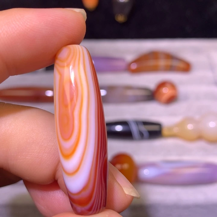 玛瑙/玉髓颈饰未镶嵌