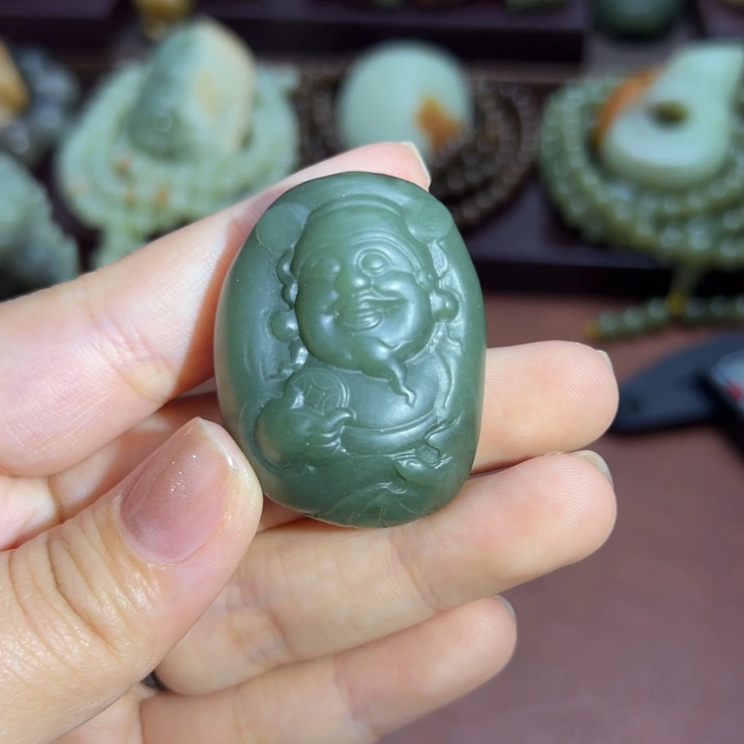 和田玉未镶嵌珠宝奇石