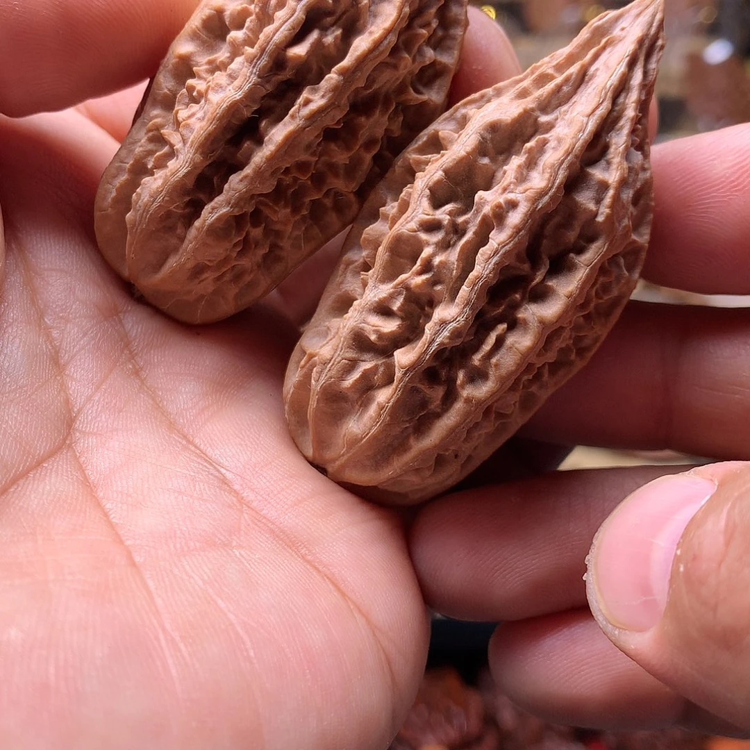 文玩核桃把件东北楸子文玩核桃