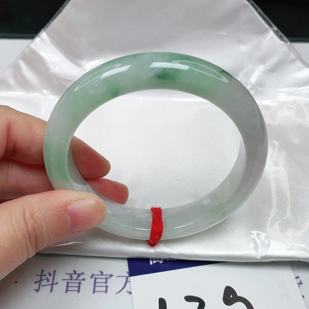 未镶嵌手镯翡翠57