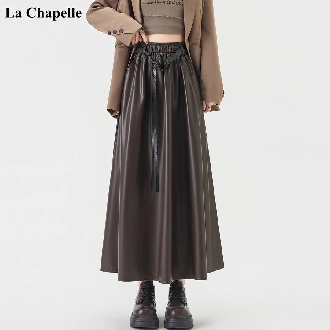 拉夏贝尔秋冬款遮款显示咖色pu皮裙百褶半身裙女高腰显瘦大摆伞裙