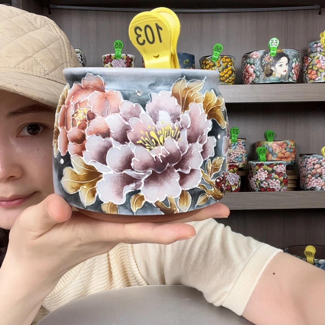 花物手绘陶瓷花盆