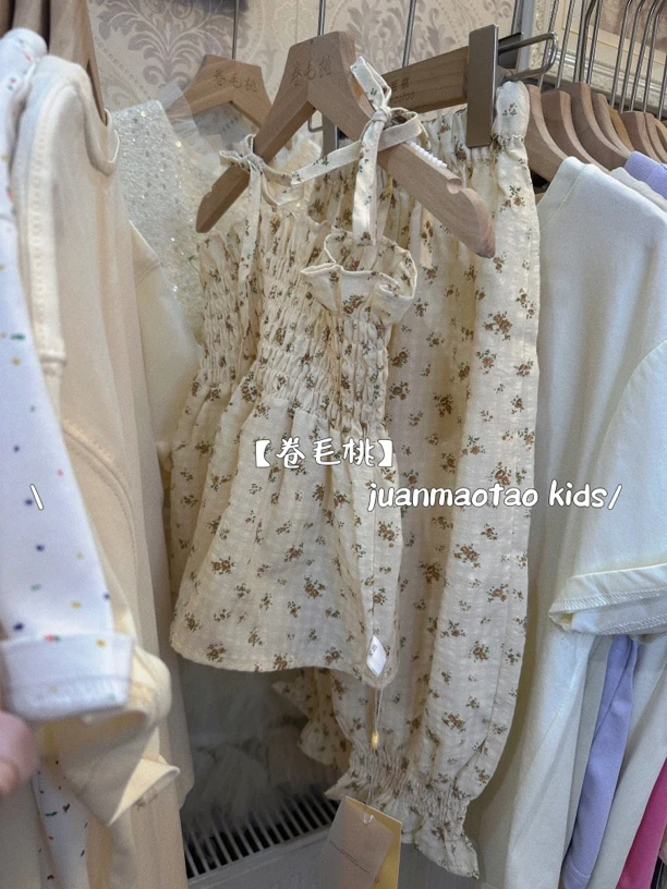 卷毛桃2025夏森系小花吊带套装