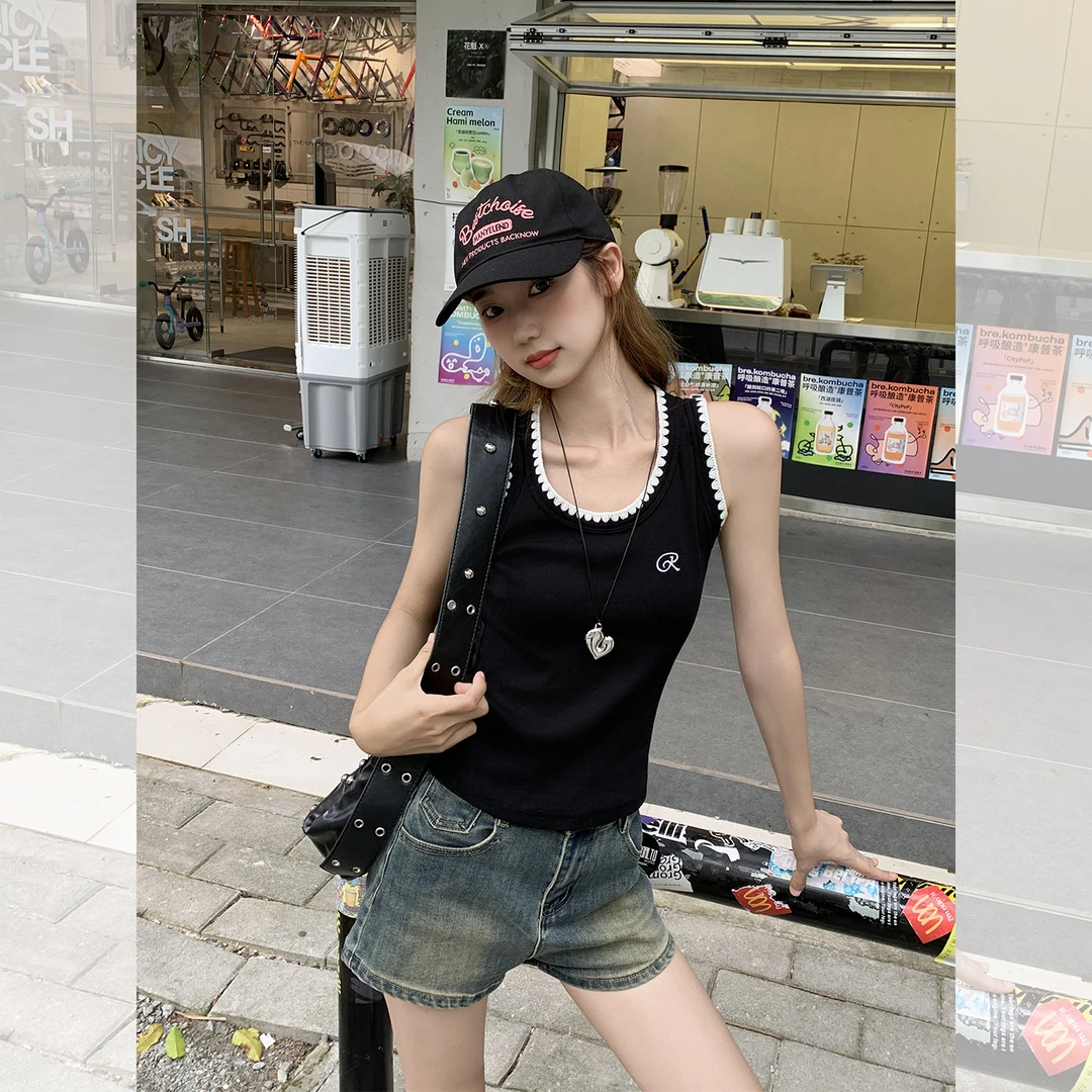 2025ins辣妹刺绣拼接蕾丝吊带背心女夏季内穿修身小上衣