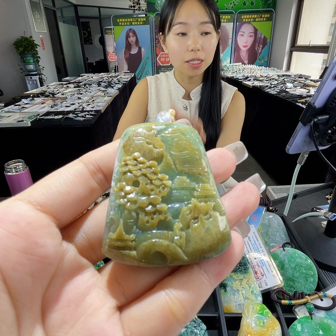 颈饰未镶嵌翡翠一