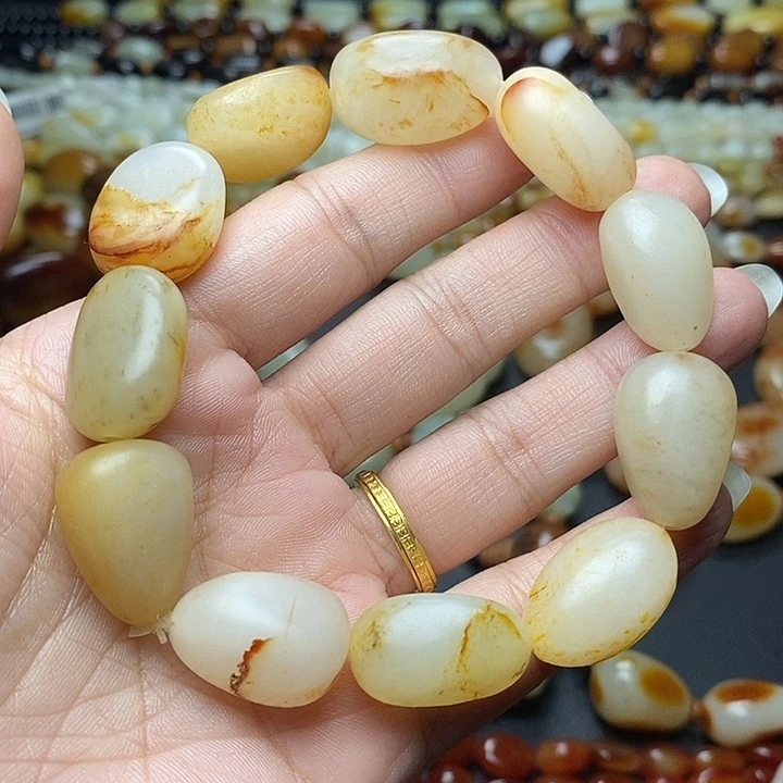 手链未镶嵌和田玉