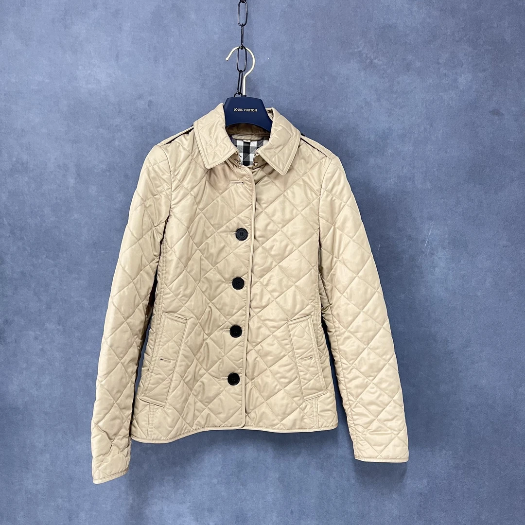 99新 BURBERRY/博柏利 海囤/巴宝莉外套/XS码/xn90051