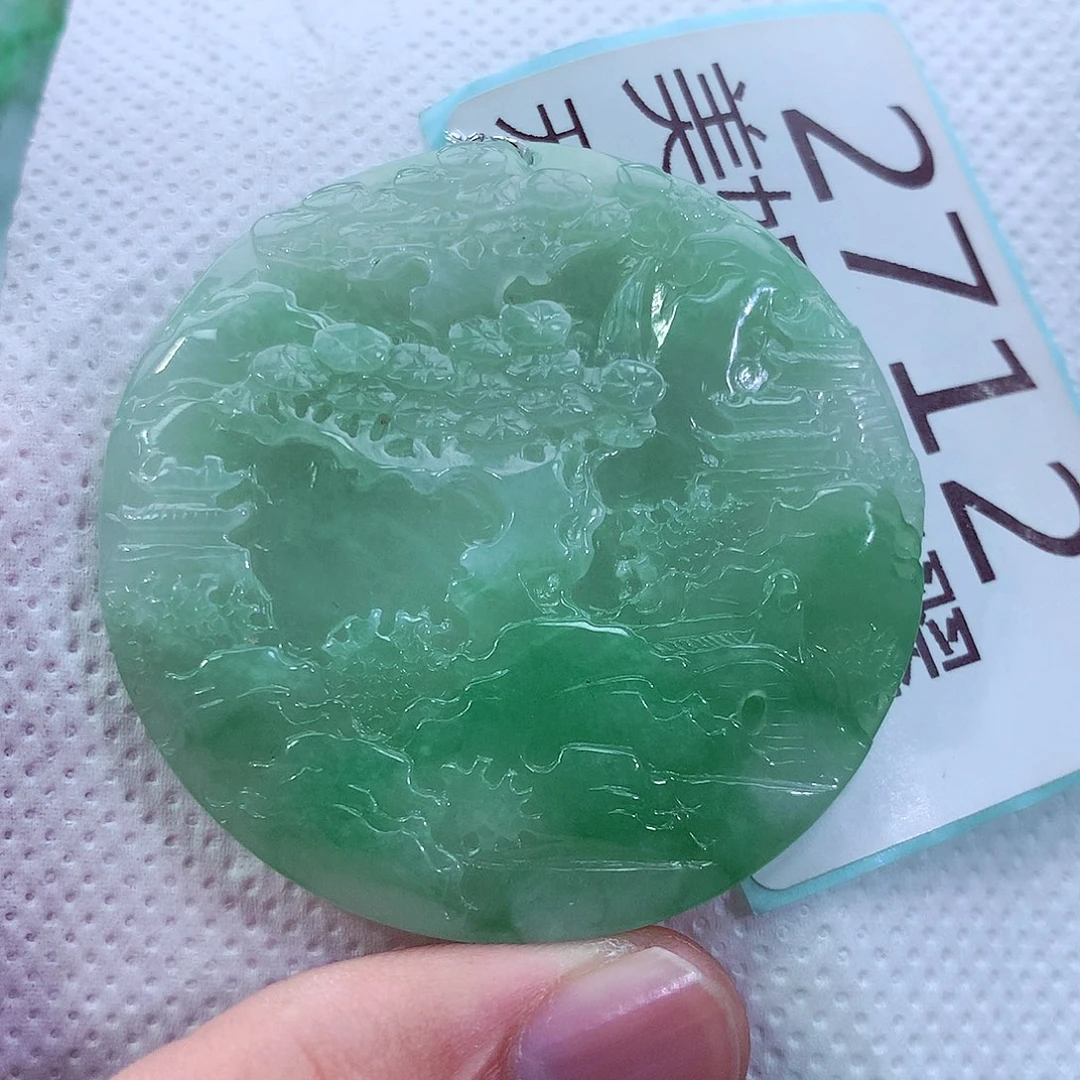 吊坠(不含链)未镶嵌翡翠