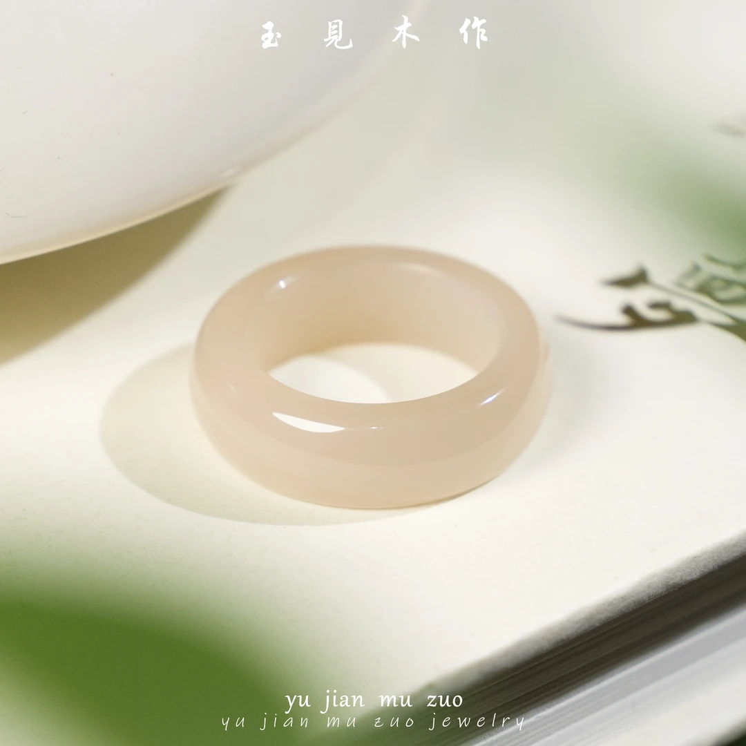 玉見木作天然和田玉深藕粉戒指