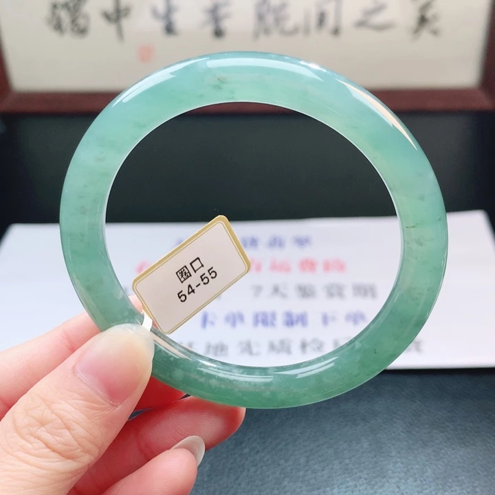 翡翠未镶嵌手镯翡翠手镯34