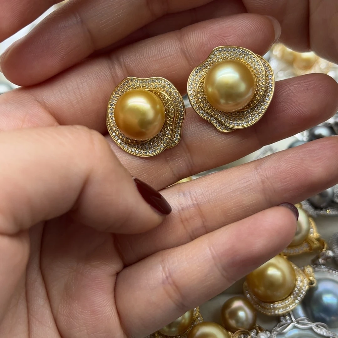 彩***^海水珍珠银S925镶嵌耳饰