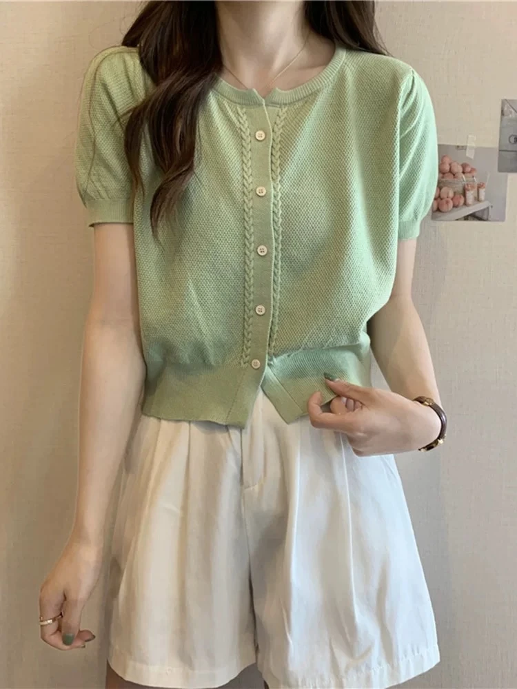 荣荣【801-850】经典半扣时尚柔软针织上衣